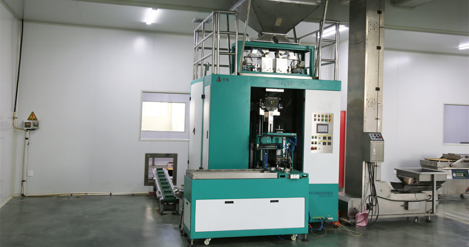 Vacuum miscellaneous grain machine